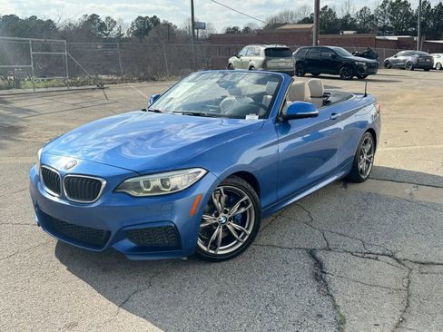 Used 2016 BMW M235i Convertible w/ Technology Package image 27