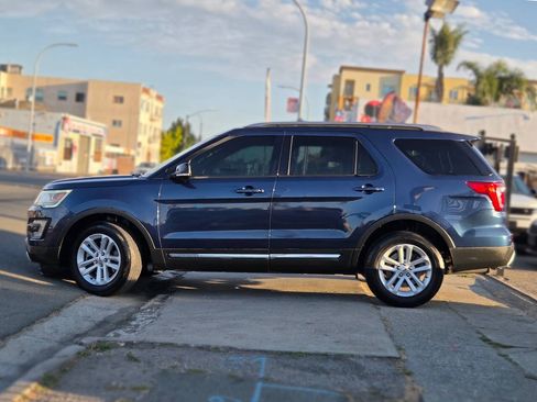 Used 2016 Ford Explorer XLT w/ Equipment Group 202A FWD image 7