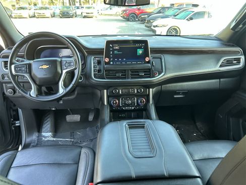 Used 2024 Chevrolet Suburban LT image 10