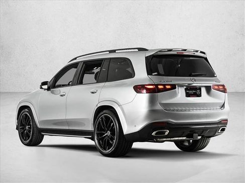 New 2026 Mercedes-Benz GLS 580 4MATIC image 8