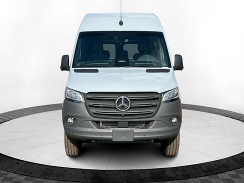 New 2025 Mercedes-Benz Sprinter 2500 image 8