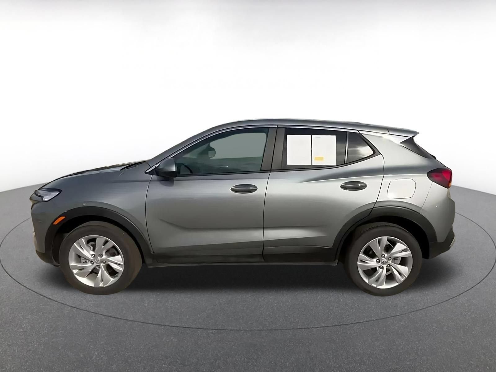 Used 2026 Buick Encore GX Preferred AWD/4WD image 8
