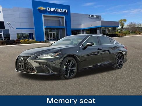 Used 2023 Lexus ES 350 F Sport image 4