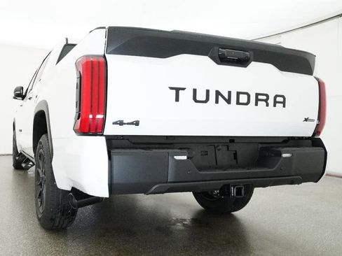 New 2026 Toyota Tundra SR5 AWD/4WD image 7