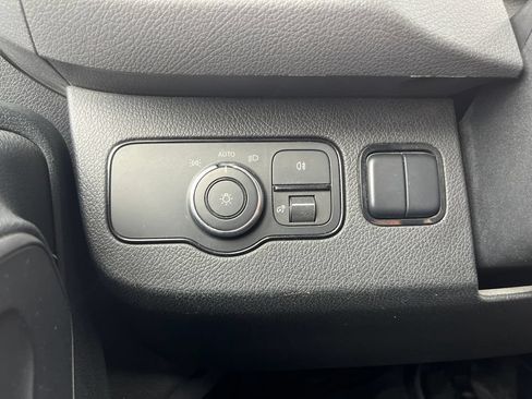 Used 2019 Mercedes-Benz Sprinter 170 image 23