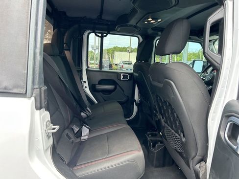 Used 2020 Jeep Gladiator Rubicon image 38
