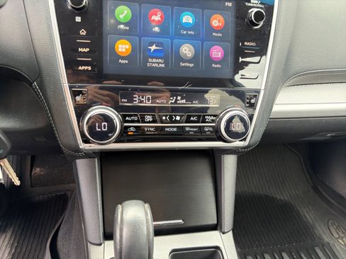 Used 2019 Subaru Outback 2.5i Premium w/ Popular Package #2 AWD/4WD image 29