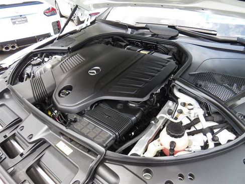 Certified 2023 Mercedes-Benz S 500 4MATIC image 7