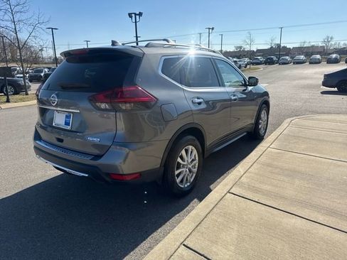 Used 2019 Nissan Rogue S w/ Special Edition Package image 4