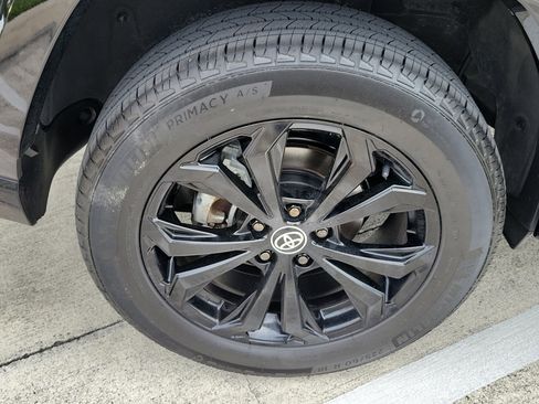 Certified 2024 Toyota RAV4 SE AWD/4WD image 8