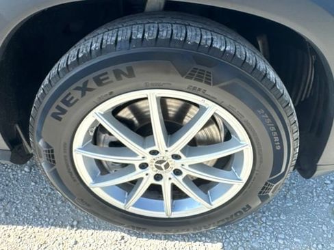 Used 2024 Mercedes-Benz GLE 450e 4MATIC image 26