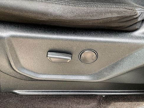 Used 2021 Ford Expedition Max XLT RWD image 35