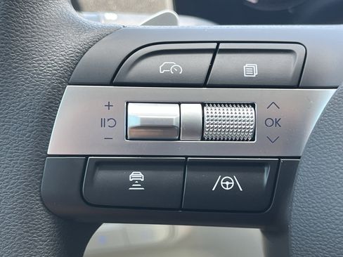 New 2026 Hyundai Tucson Blue SE AWD/4WD image 32