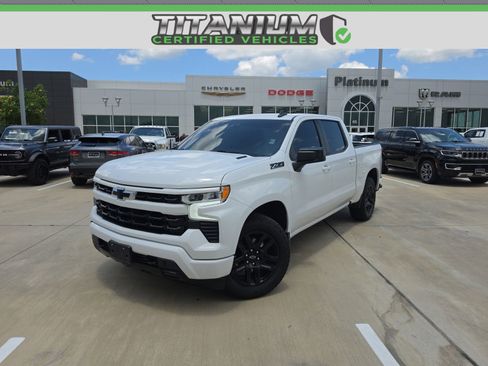 Used 2023 Chevrolet Silverado 1500 RST AWD/4WD image 1