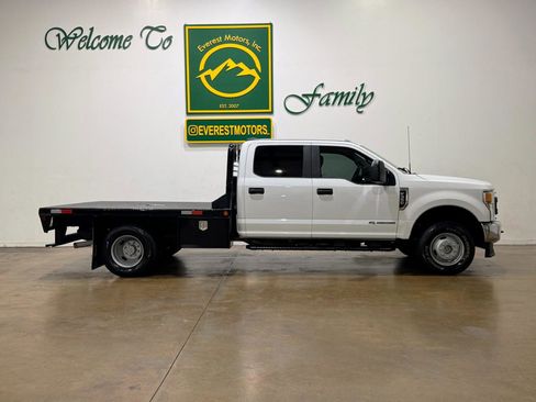 Used 2021 Ford F350 XL w/ Power Equipment Group AWD/4WD image 9