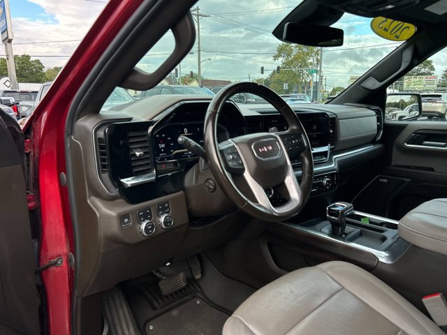 Used 2023 GMC Sierra 1500 SLT w/ SLT Premium Plus Package AWD/4WD image 26