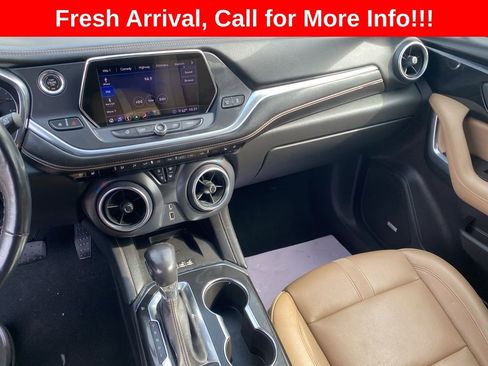 Used 2020 Chevrolet Blazer Premier w/ Driver Confidence II Package image 4