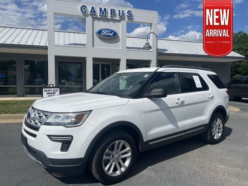 Used 2019 Ford Explorer XLT AWD/4WD image 1