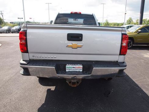 Used 2015 Chevrolet Silverado 2500 W/T w/ Snow Plow Prep Package AWD/4WD image 2