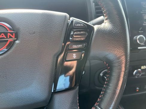 Used 2022 Nissan Frontier PRO-4X w/ Technology Package AWD/4WD image 27