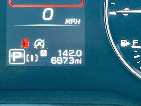 Used 2024 Subaru Crosstrek 2.5i Limited image 12