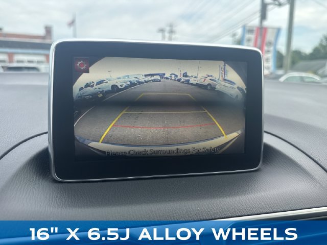 Used 2016 MAZDA MAZDA3 i Touring w/ Popular Equipment Package FWD image 21