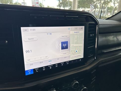 Used 2024 Ford F350 Lariat image 8