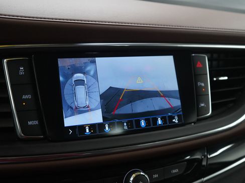 Used 2020 Buick Enclave Avenir w/ Avenir Technology Package image 23