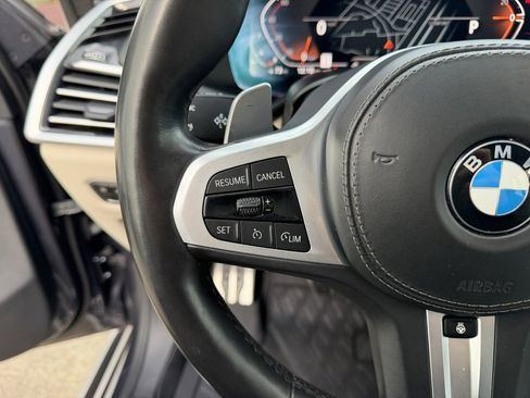 Used 2021 BMW X7 xDrive40i w/ M Sport Package image 17