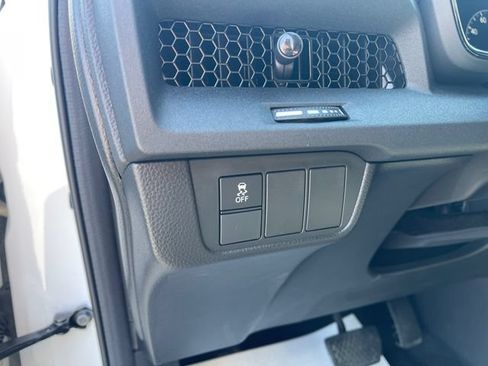 Certified 2025 Honda CR-V EX image 22