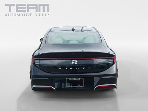 Used 2025 Hyundai Sonata SEL FWD image 6