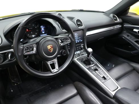 Used 2019 Porsche 718 Boxster GTS RWD image 22