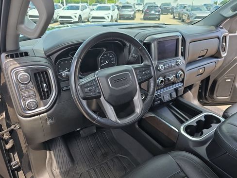 Certified 2020 GMC Sierra 1500 Denali w/ Denali Ultimate Package AWD/4WD image 16