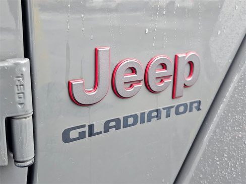 Used 2020 Jeep Gladiator Rubicon image 36
