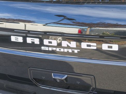 Used 2025 Ford Bronco Sport Outer Banks w/ Outer Banks Tech Package+ image 12