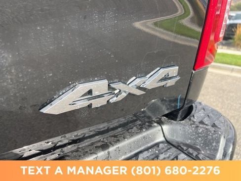New 2026 RAM 2500 Big Horn AWD/4WD image 13