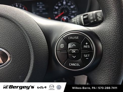 Used 2021 Kia Soul LX FWD image 24