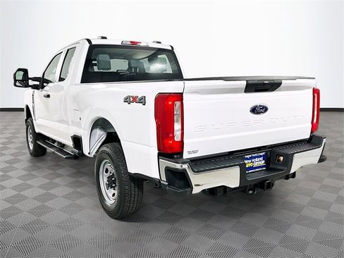 New 2026 Ford F250 XL w/ XL Chrome Package image 21