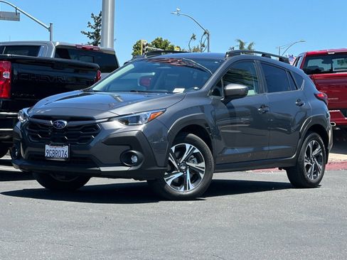 Used 2024 Subaru Crosstrek 2.0i Premium AWD/4WD image 9