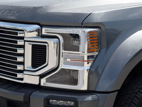 Used 2022 Ford F450 Platinum w/ FX4 Off-Road Package AWD/4WD image 24