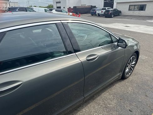 Used 2017 Lincoln MKZ Select AWD/4WD image 10