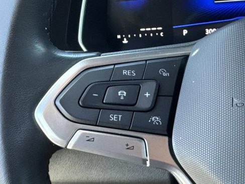 Used 2024 Volkswagen Jetta Sport FWD image 7