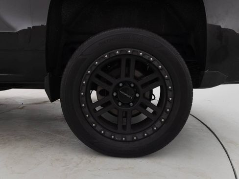 Used 2015 Chevrolet Silverado 1500 LTZ Z71 w/ LTZ Plus Package AWD/4WD image 20