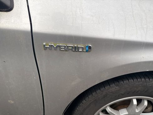 Used 2010 Toyota Prius Five image 4