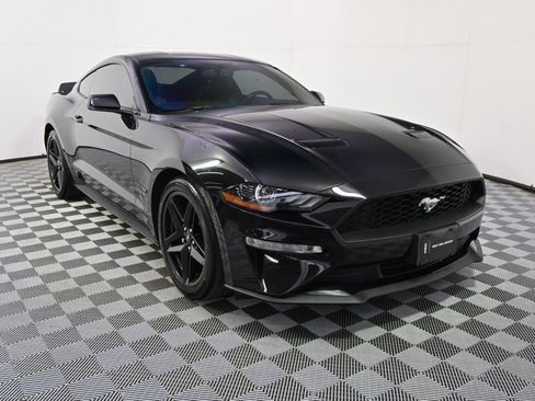 Used 2019 Ford Mustang Premium w/ Equipment Group 201A RWD image 9