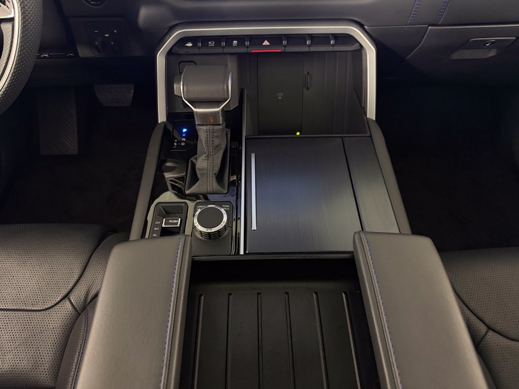 Used 2025 Toyota Sequoia Platinum w/ Tow Technology Package AWD/4WD image 16