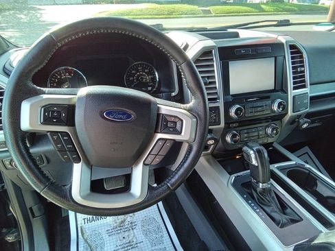 Used 2015 Ford F150 Lariat w/ Equipment Group 501A Mid AWD/4WD image 11