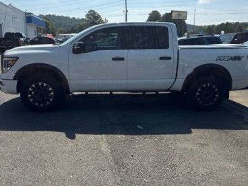 Used 2024 Nissan Titan PRO-4X w/ Pro-4x Convenience Package AWD/4WD image 6