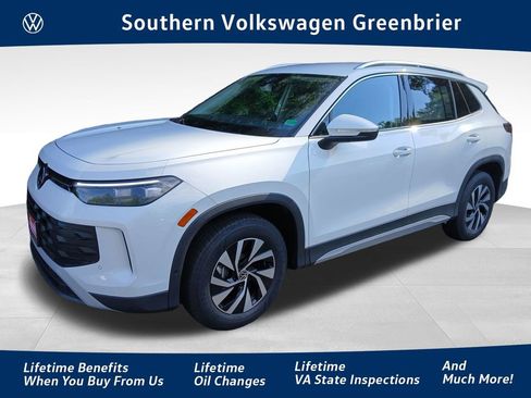 New 2025 Volkswagen Tiguan S image 1