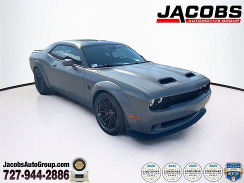 Used 2023 Dodge Challenger SRT Hellcat image 1